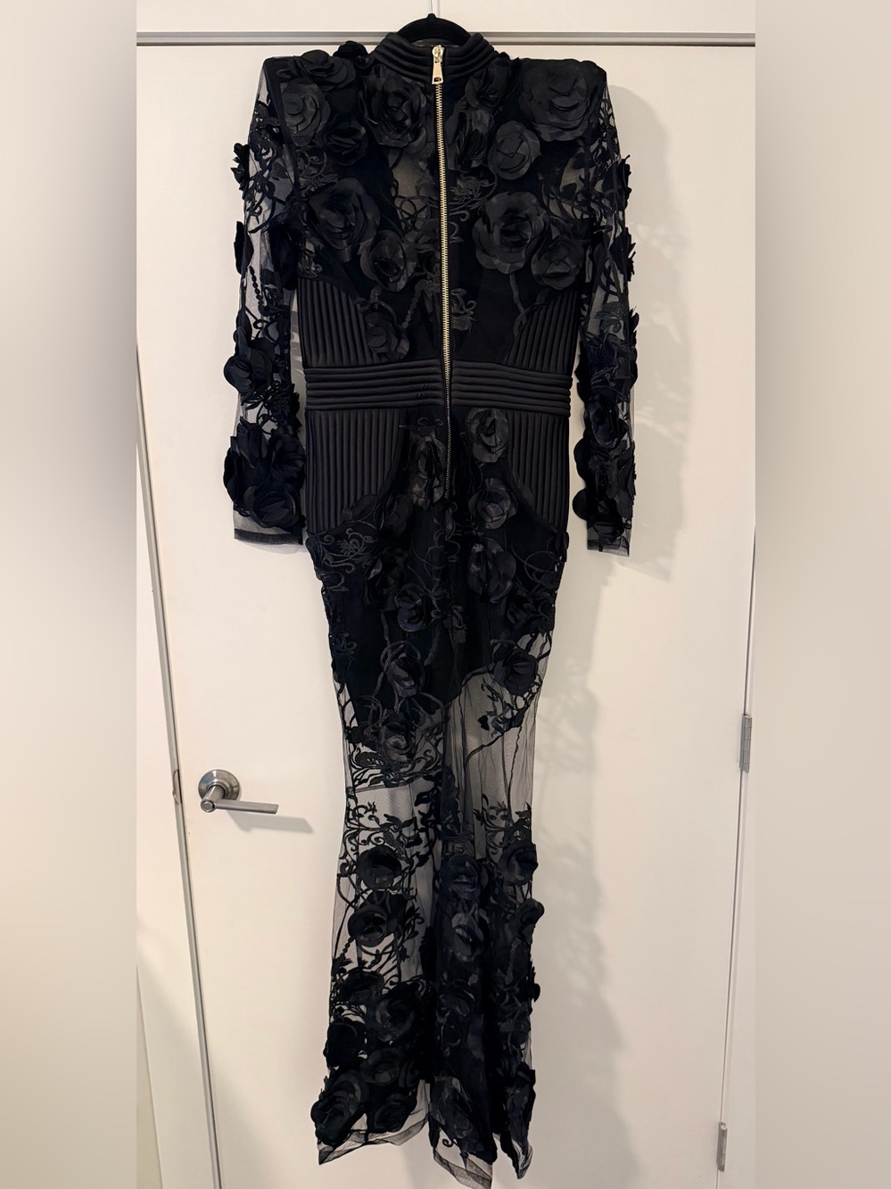 ZHIVAGO Where You Tend A Rose Jumpsuit Size 8 Brand New without tags - Picture 8 of 8